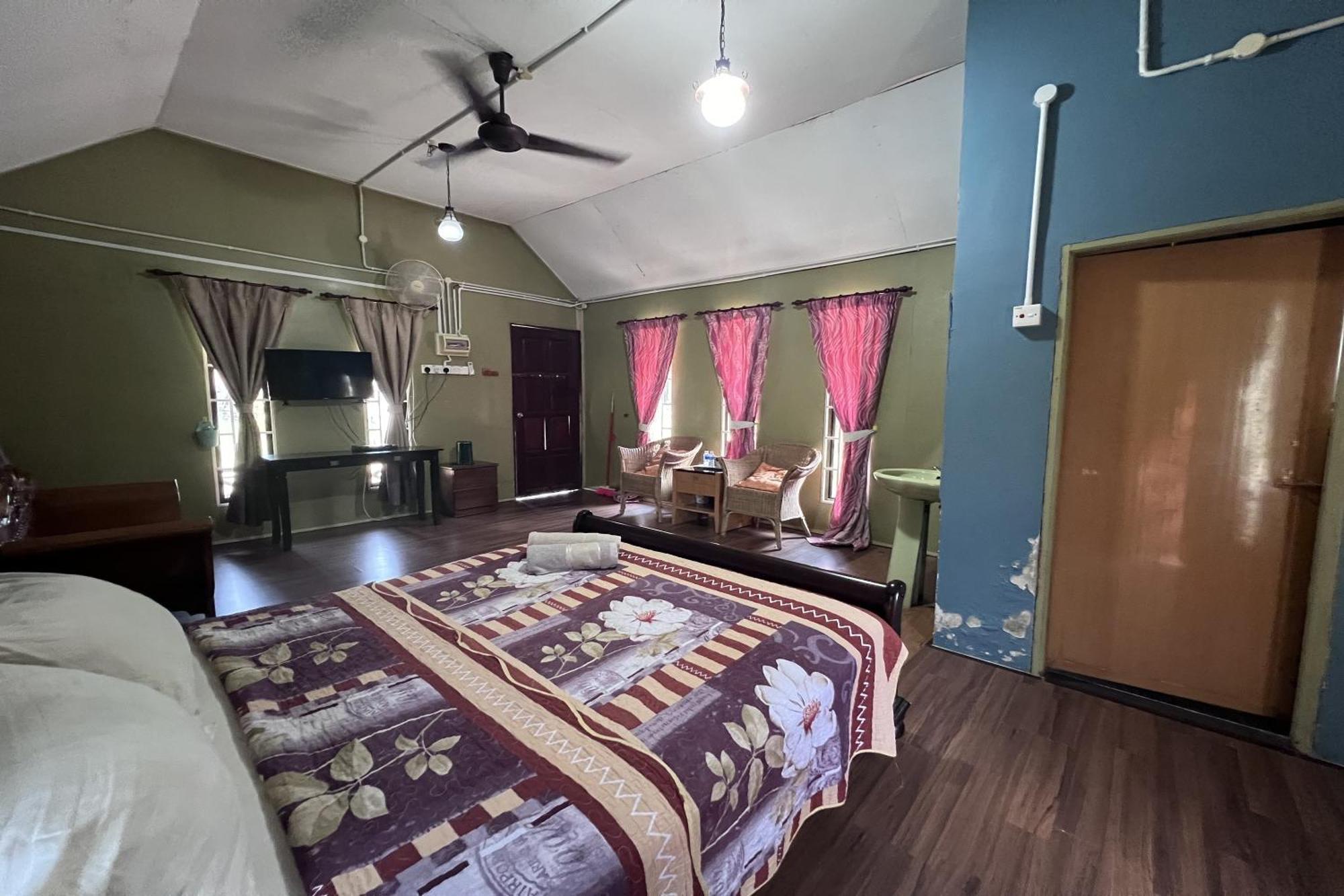 Nurbayu Chalet, Kemaman Kuantan Exterior foto