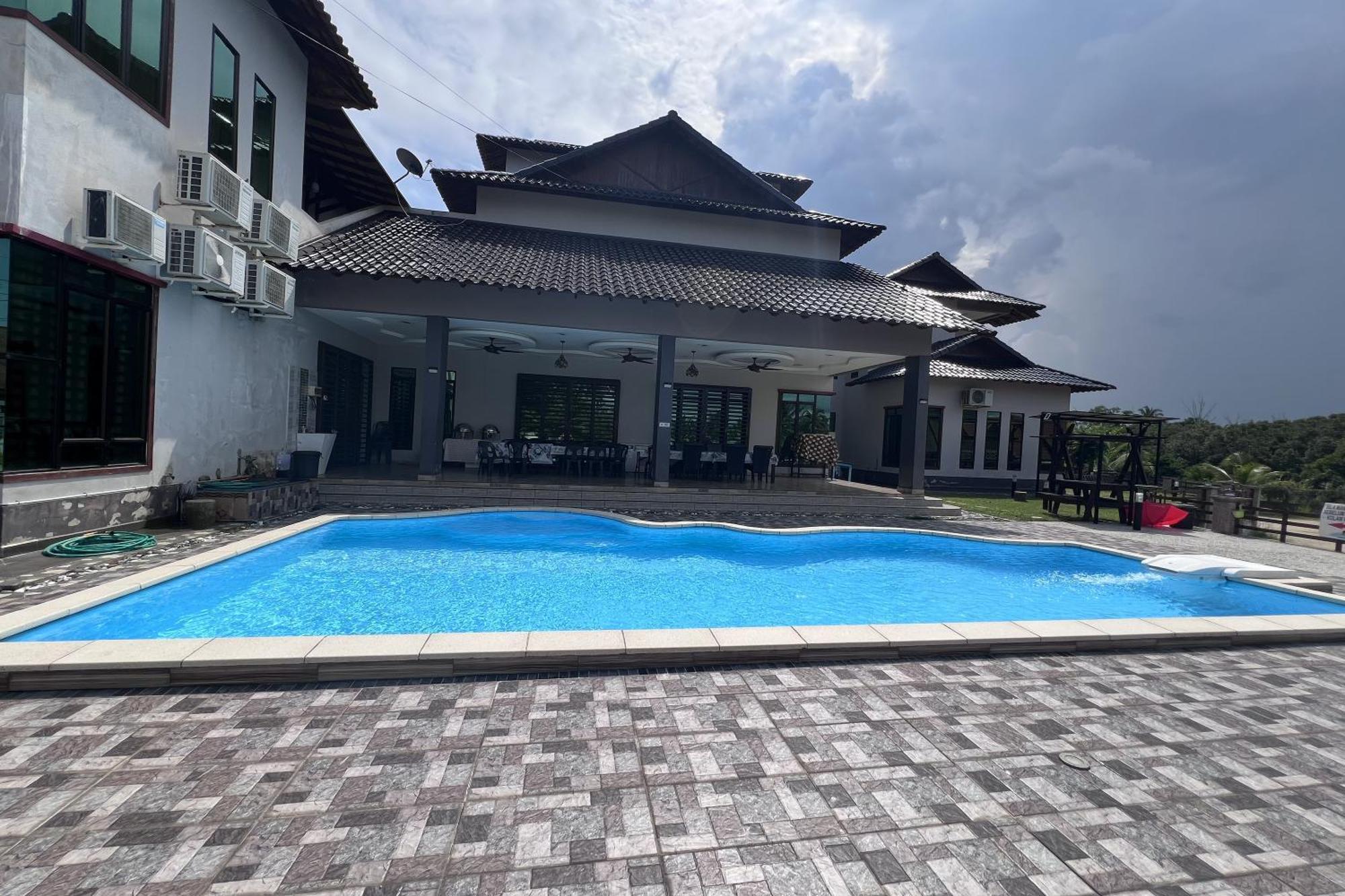 Nurbayu Chalet, Kemaman Kuantan Exterior foto